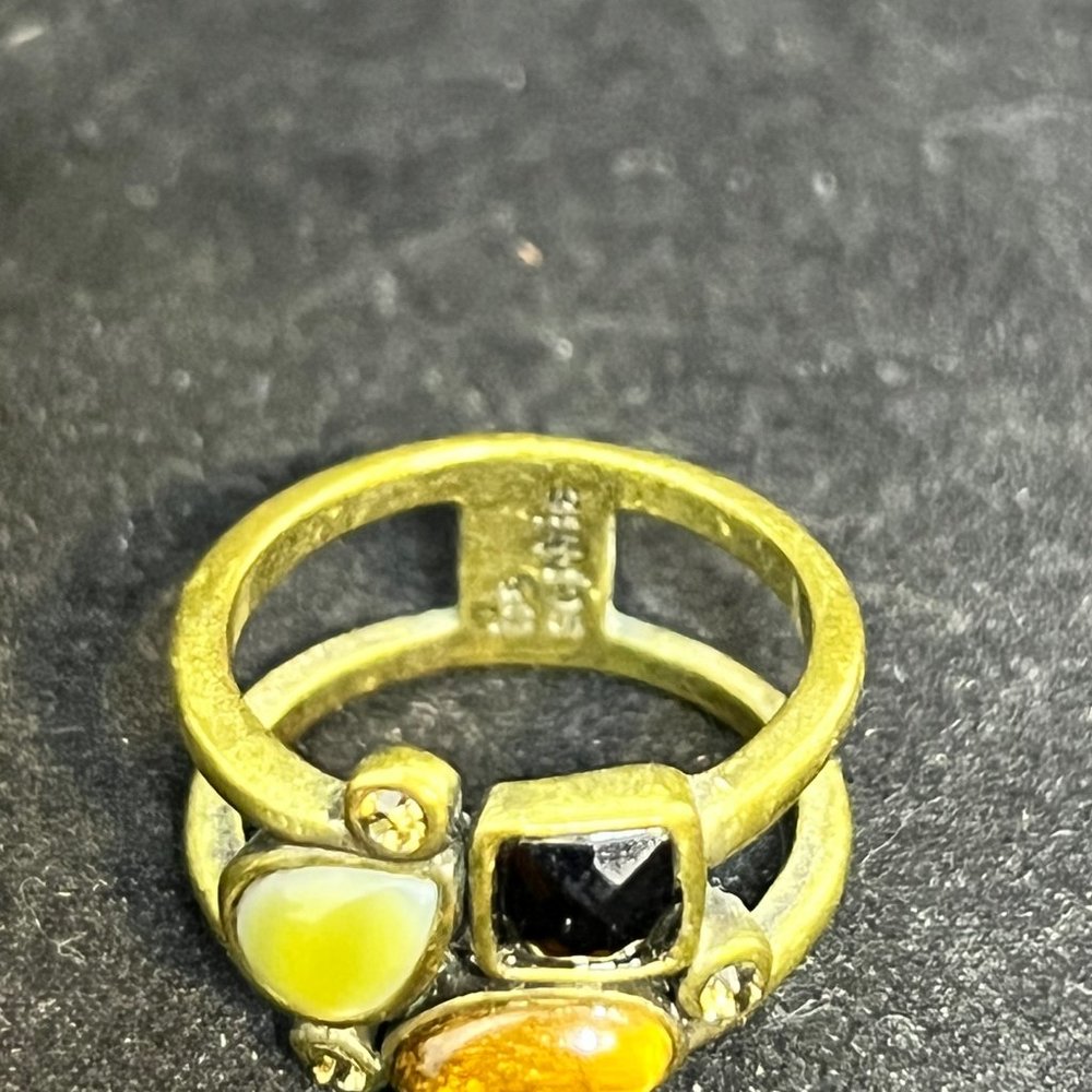Lia Sophia Dulce Matte Gold Tone & Gemstone Ring Sz 7 (R255) - Picture 7 of 8